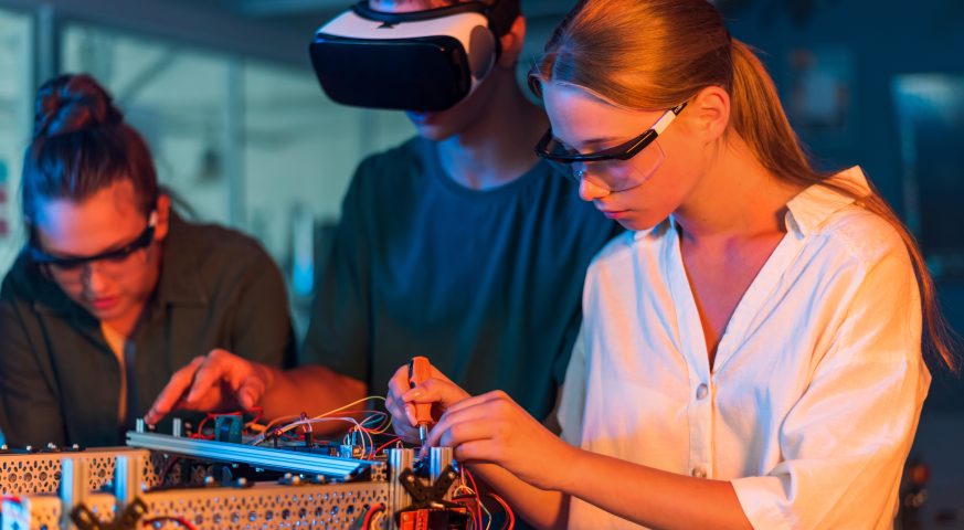 Diploma in Electronics & Communication Technology